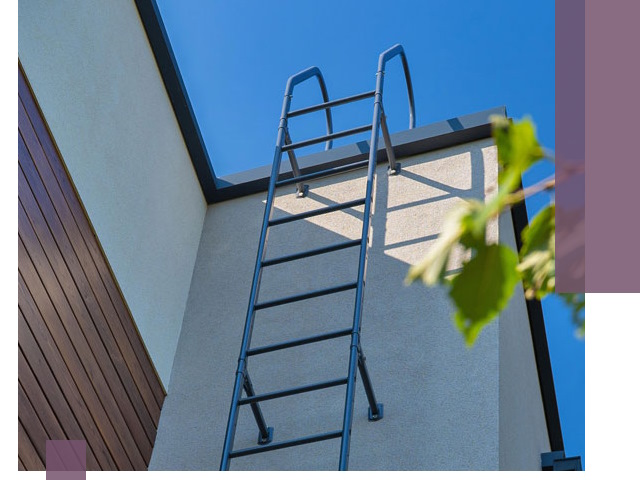 Лестницы на крышу в Еманжелинске — изготовление, монтаж, демонтаж
