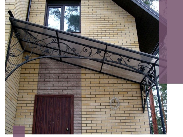 Односкатные козырьки из металла под ключ в Еманжелинске