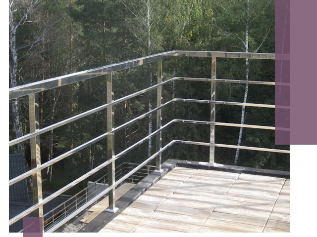 Парапеты из нержавеющей стали в Еманжелинске — изготовление и монтаж