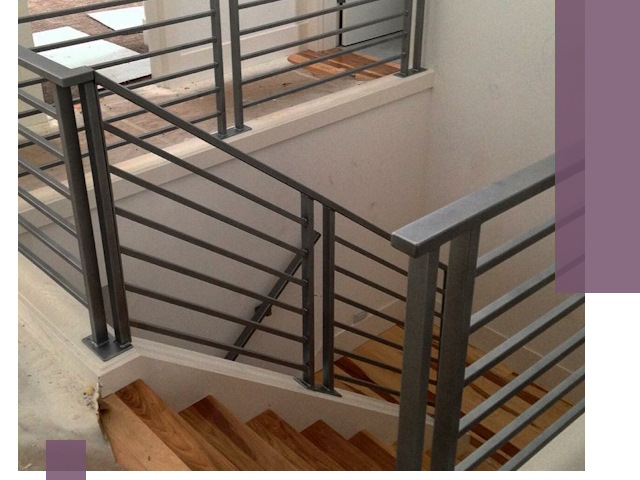 Изготовление поручней из металла и дерева в Еманжелинске